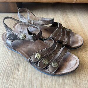 ** DANSKO Jess Bronze Metallic Sandals Strappy Size 39 US 8